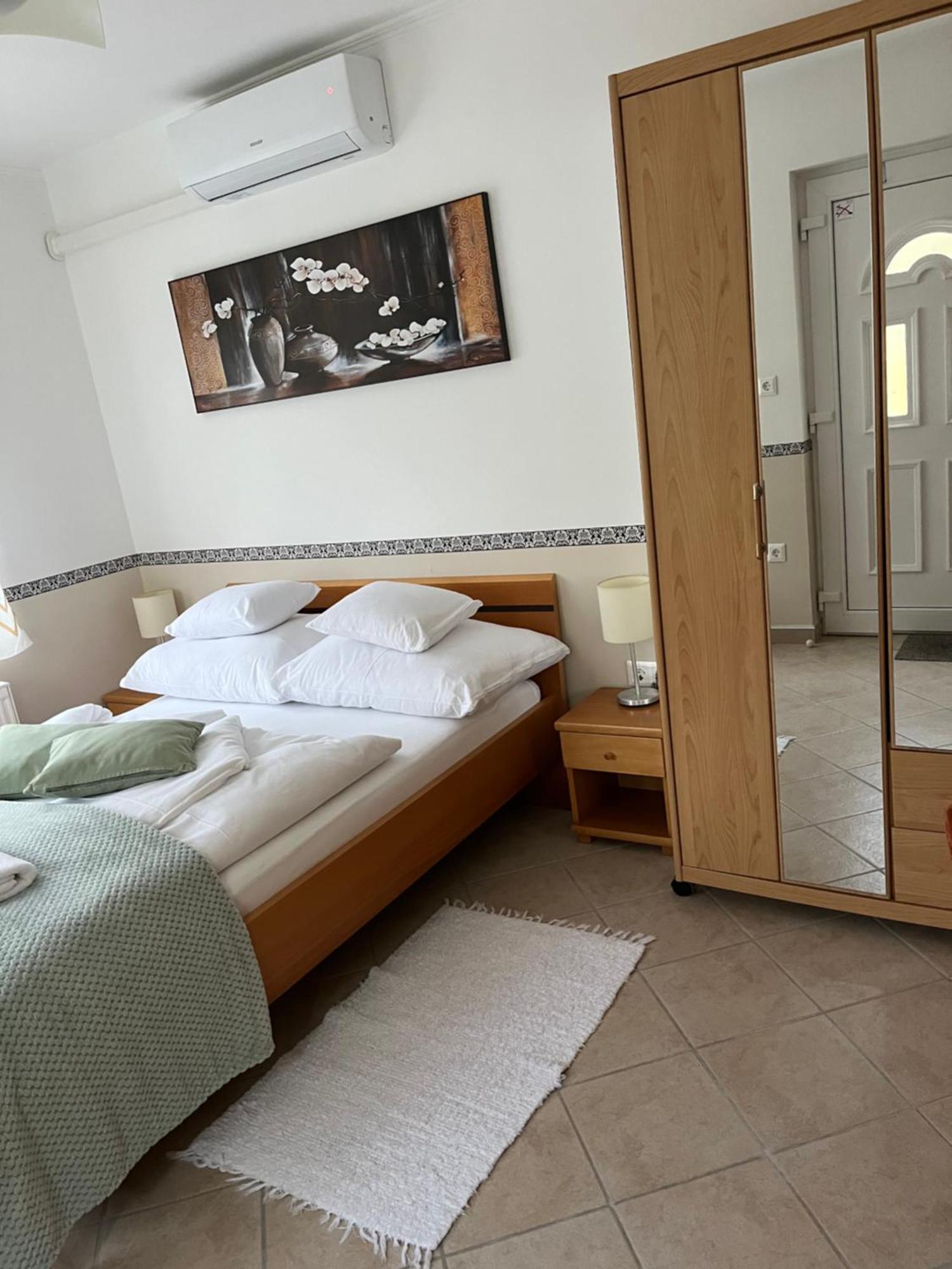 Reka Apartmanhaz Bük Екстериор снимка