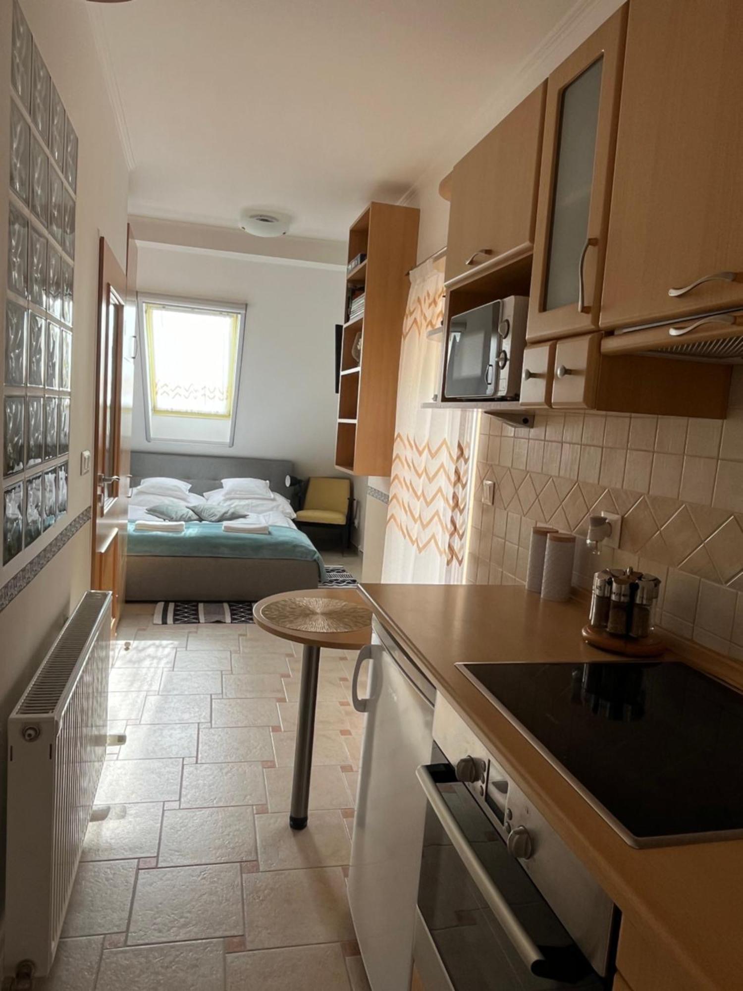 Reka Apartmanhaz Bük Екстериор снимка
